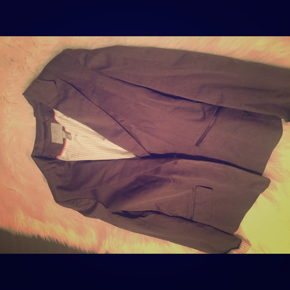 Gray blazer